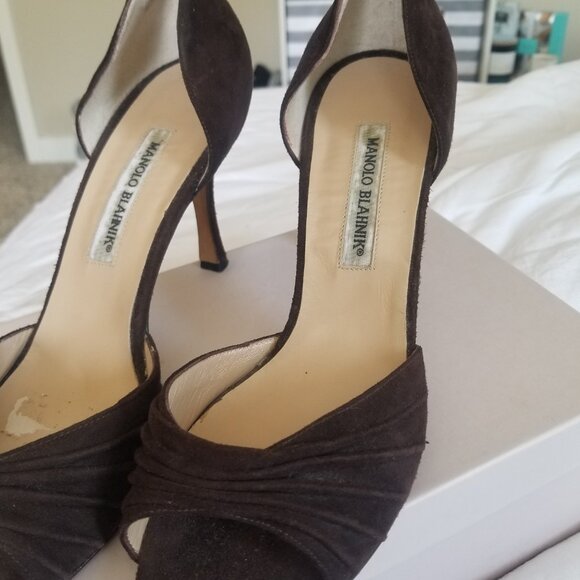 Manolo Blahnik Brown Heels - Picture 2 of 5